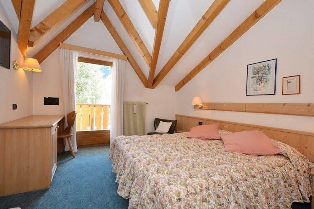 Hotel Malga Passerella Моена Екстер'єр фото